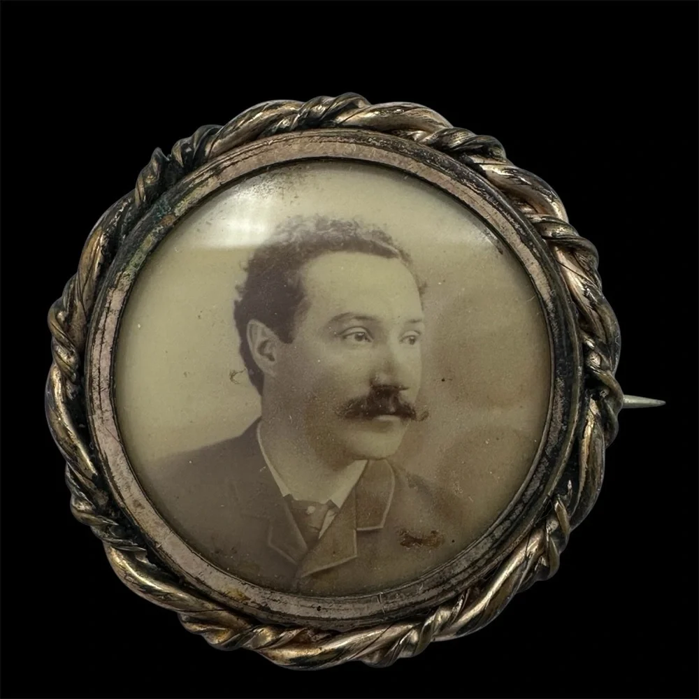 Antique Victorian Photo Frame Picture Man Portrait Gold Tone Brooch Lapel Pin